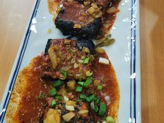 -霸蛮湖南菜·牛肉粉(荣京西街店)