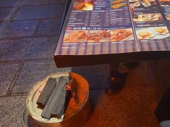 -何师烧烤Pro ·江湖川菜·小龙虾·精酿(太古里旗舰店)