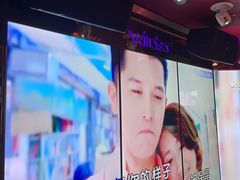 -温莎KTV(珠江路店)