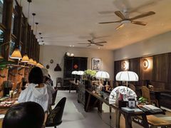 -银米·云南传统过桥米线(双廊黑金冠店)