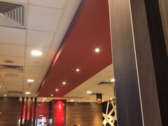 -麦当劳(汉口火车站候车室店)