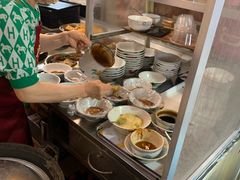 -松树干拌面店