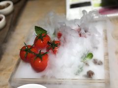 番茄脆菇沙拉-小大董·烤鸭(五棵松店)
