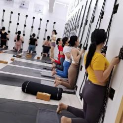 点击看大图 -OM瑜伽教练培训学院