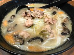 -老妈米线(港龙店)