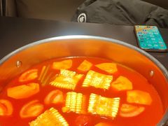 -鲜入唯煮·港式海鲜牛肉火锅(金宝街店)