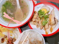 -大食代美食广场(上海中心店)