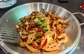 Signature Dry Pot Frog Legs