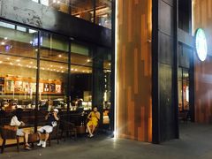 -星巴克臻选(广州高德置地秋广场店)