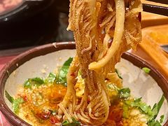-牛YO寿喜烧·铁板烧和牛火锅自助(市府恒隆店)
