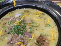 -渔语鱼酸菜鱼新川菜(来福士店)