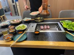 -臻牛烤肉