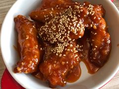 -必胜客(证大大拇指店)