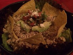 吞拿鱼牛油果色拉-Pistolera Mexican Cantina女枪手墨西哥餐厅(碧云路店)