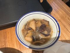 -云阿蛮云南生烫牛肉米线(奉贤路店)