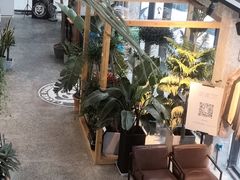 -腾爱熊猫咖啡生活馆(老东门店)