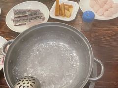 -正能量脆肉鲩火锅