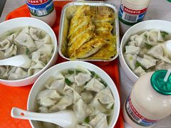 小馄饨-周震馄饨