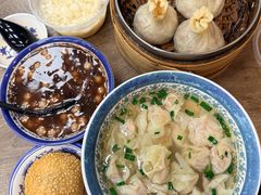 鲜肉馄饨-刘长兴(逸仙桥店)