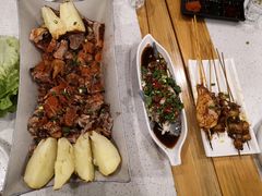 -浮何烤铺(桐梓林店)