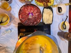 -鲜入围煮花胶鸡海鲜火锅