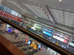 -星巴克(上海虹桥站2A检票口)