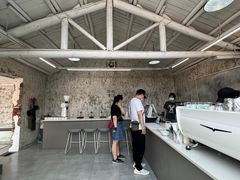 -边渡咖啡烘焙店(昙华林店)