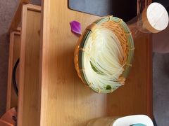 -喃喃椰·糟粕醋·椰子鸡火锅(七堡花园店)
