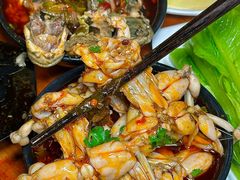 -三道苗苗鱼·美蛙黄辣丁(八里店)