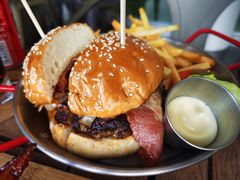 酿牛肉汉堡-The BREW·酿餐厅(浦东嘉里大酒店)