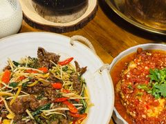 -雀舞云南菜(天津天河城购物中心店)