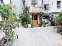 -懒鱼时光馆(沙坪坝店)