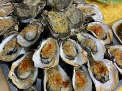 -蚝哥花姐湛江烤生蚝(美丽湾市场店)
