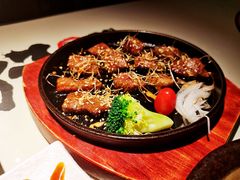 铁板牛肩肉-猛式料理嘉州新光天地店