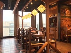 -云海肴·汽锅鸡·云南菜(天山百盛优客店)