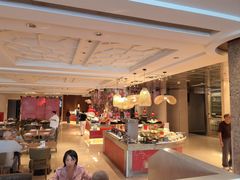 -咖啡苑自助餐厅·中国大饭店