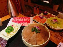 -大龙辣火锅·龙虾·烧烤(湖滨新天地店)