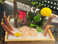 -蟹犇前•帝王蟹雪蟹(陆家嘴店)