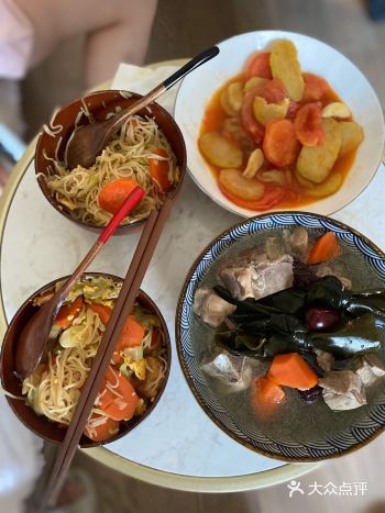 回家后用冰箱所剩素材做了几顿，效果还不错