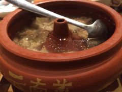 -云海肴·汽锅鸡·云南菜(天山百盛优客店)