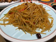 土豆丝-蒙亨·手把肉·蒙古包文化主题餐厅(天恒广场店)