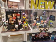 -泡泡玛特POPMART(蓝色港湾店)