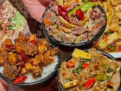 -川堂风·跷脚牛肉·乐山爆炒(宝山日月光店)