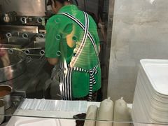 豆汁儿-老磁器口豆汁店(天坛店)