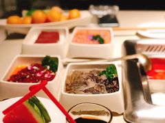 -海底捞火锅鲜切牛肉主题店(长寿路店)
