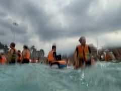 -泉城欧乐堡水上世界