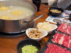 -八宝牛潮汕鲜牛肉火锅(净月店)