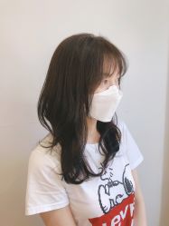 -妃格美发沙龙·烫发·染发
