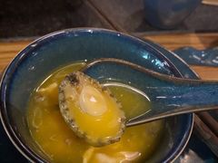 花胶锅底的小鲍鱼-湊湊火锅·茶憩(东城万达店)
