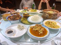 -八大碗·地道东北菜(中街店)